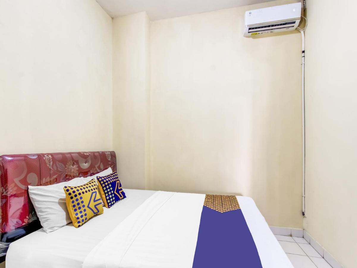 Oyo Life 91374 Asia Stay Semarang Syariah Extérieur photo